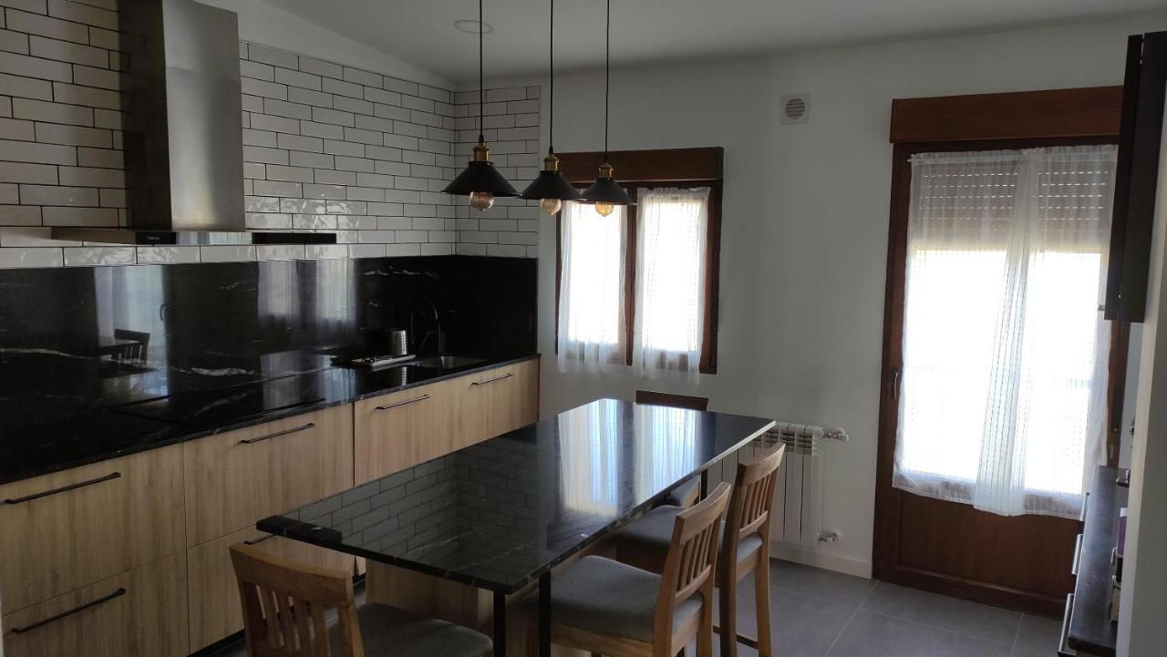 Casa Valparaiso San Martin de Laspra Екстер'єр фото